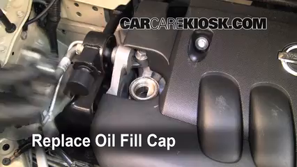 Nissan tiida oil change Nissan tiida oil change